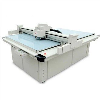 Pappkarbi lõikamismasin